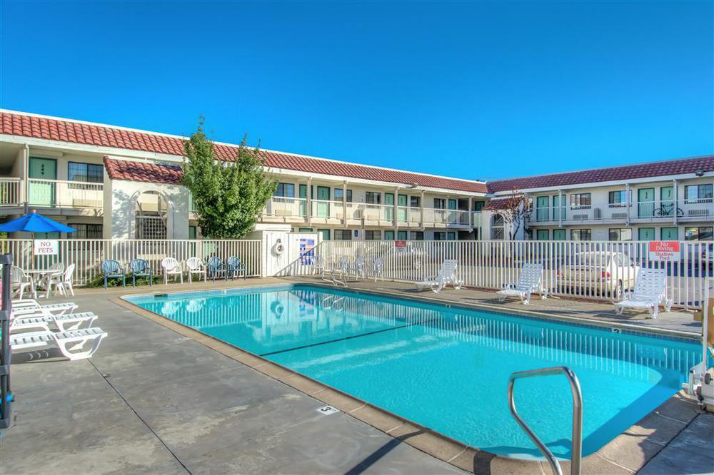 Motel 6-Redding, Ca - South Servizi foto