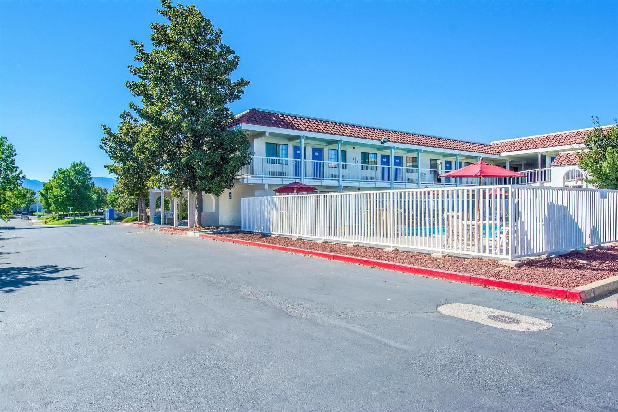 Motel 6-Redding, Ca - South Esterno foto