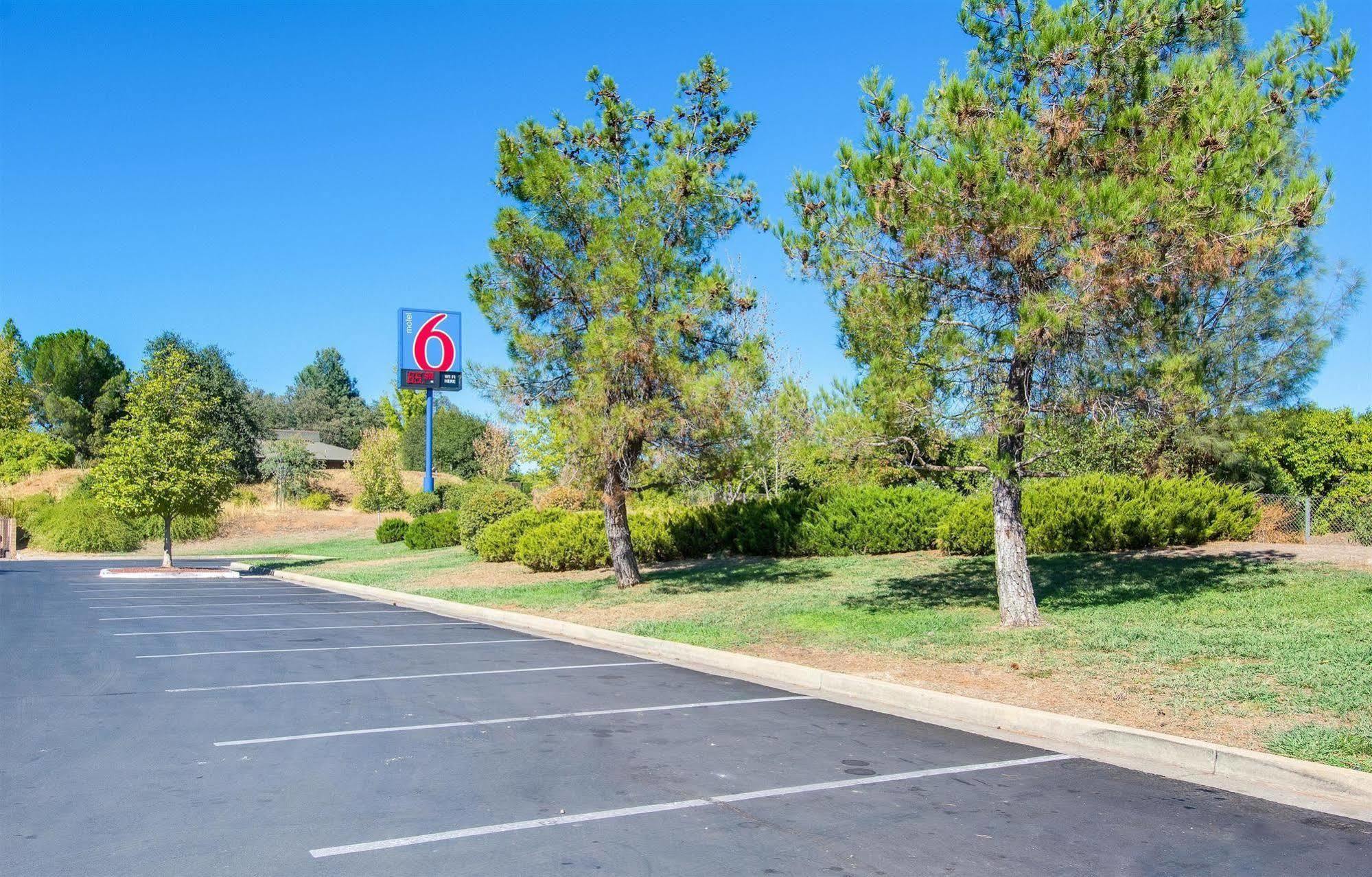 Motel 6-Redding, Ca - South Esterno foto