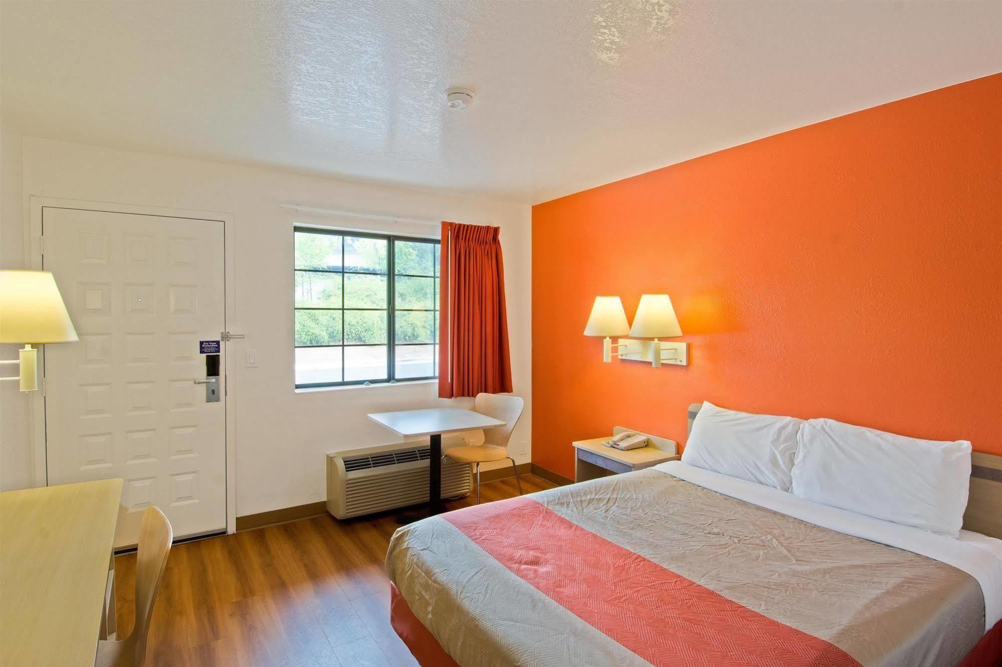 Motel 6-Redding, Ca - South Esterno foto