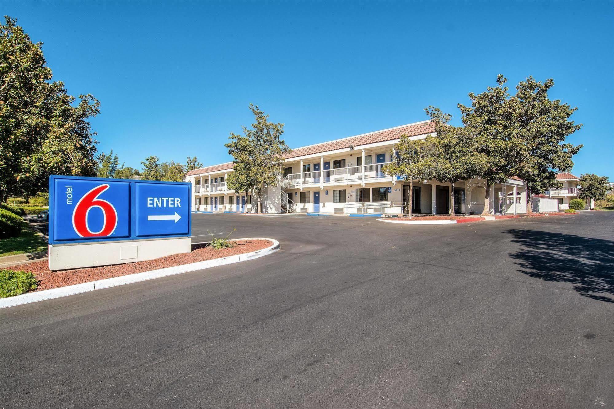 Motel 6-Redding, Ca - South Esterno foto