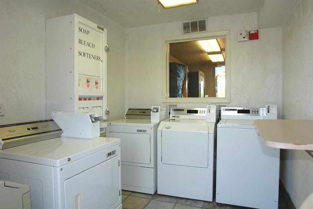 Motel 6-Redding, Ca - South Esterno foto